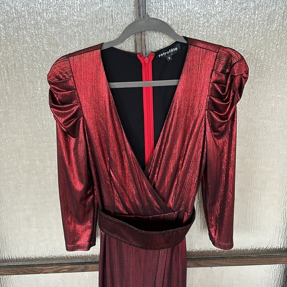 Retrofête Monroe Metallic Puff-Sleeve Jumpsuit size S - Picture 7 of 13